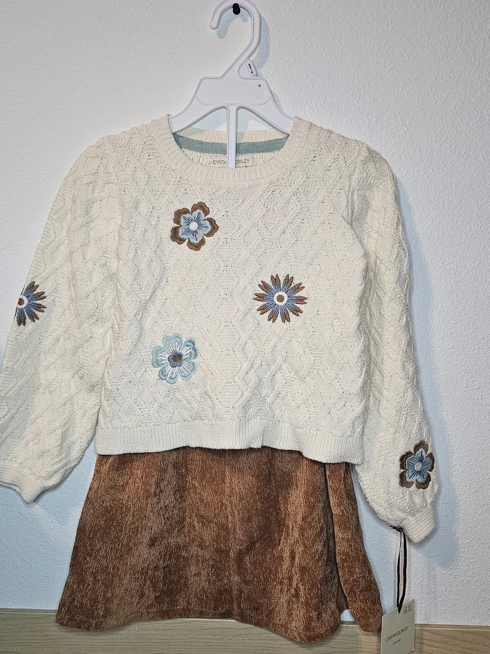 Cynthia Rowley Cream Cable-Knit Sweater with Blue & Brown Floral Embroidery